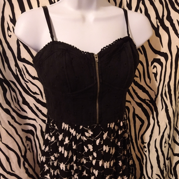 5/$25 spaghetti strap fitted mini dress w/ zip front - Picture 3 of 7